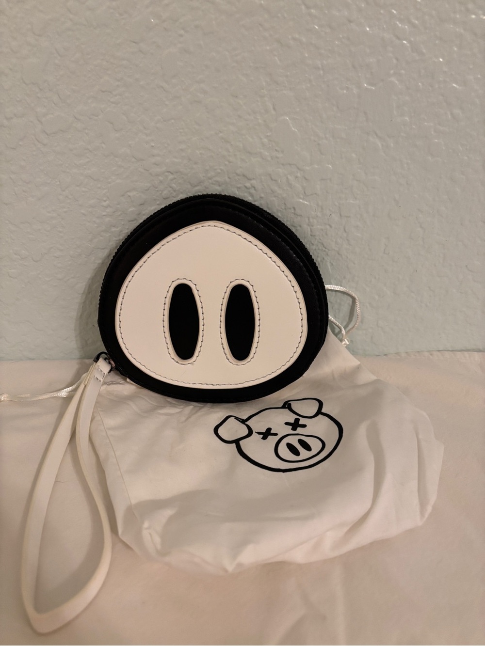 Shane Dawson Black & White Pig Snout Wristlet